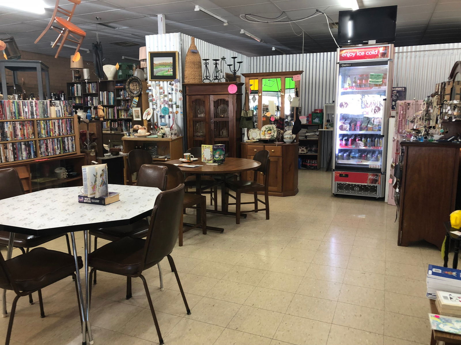  Accommodation Resorts