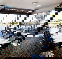 Pelican Waters Tavern - Caloundra - Accommodation Resorts