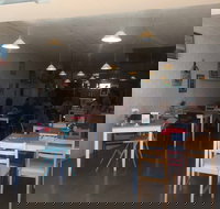 Ronnie's Place - Accommodation Resorts