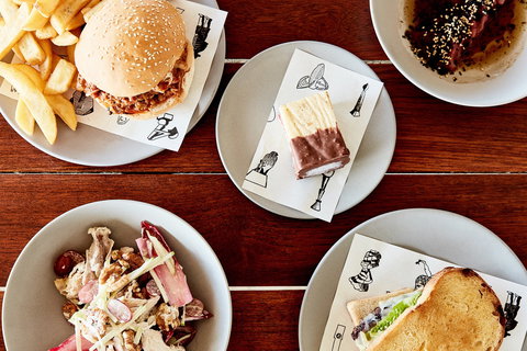 Wine Terrace And Cellar Door At Pt Leo Estate - Accommodation Resorts 2