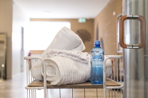 Galleria Shop Eat Relax - Accommodation Resorts 1