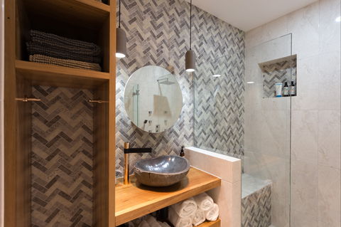 Galleria Shop Eat Relax - Accommodation Resorts 2