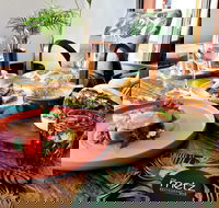 The Metz - Accommodation Resorts