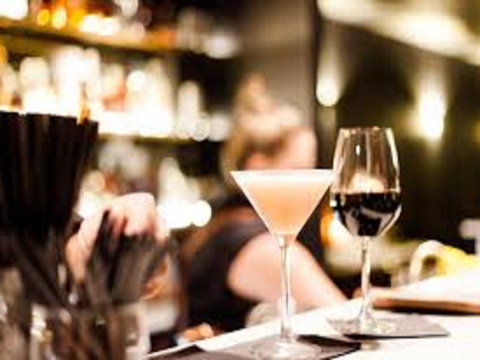 The Establishment Bar - Accommodation Resorts 0