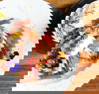 Carriage Cafe - Accommodation Resorts