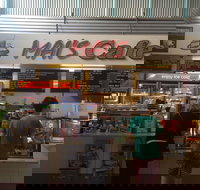 Mai's Caf - Accommodation Resorts