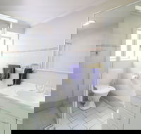 Caf Harmony Espresso Bar - Accommodation Resorts