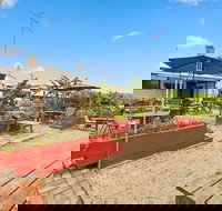 Archies Couch - Accommodation Resorts