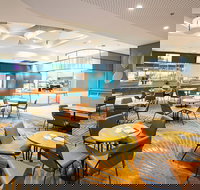 Redlands Sporting Club - Accommodation Resorts