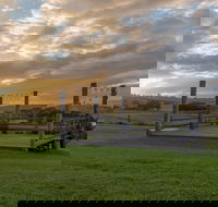 Mountain Ridge Wines