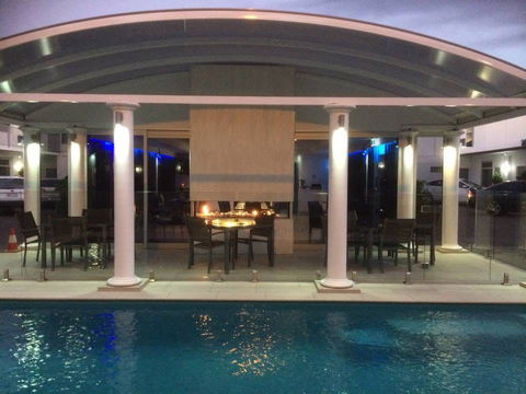 S-Que - Accommodation Resorts 0