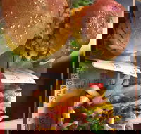 The Old Bullock Dray - Accommodation Resorts