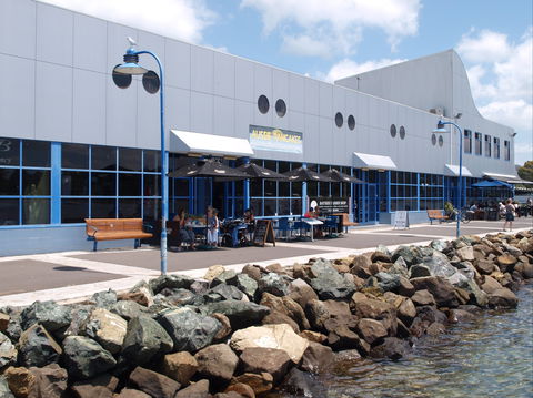 GJ's Bay Cafe And Grill - Accommodation Resorts 0