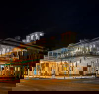 Royal Oak Hotel Penola - Accommodation Resorts