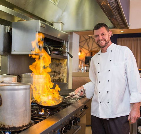 Michel's Restaurant - Accommodation Resorts 19