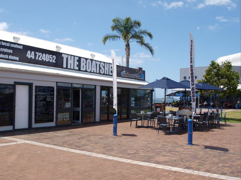 The Boatshed: Batemans Bay - Accommodation Resorts 1
