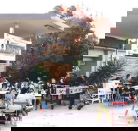 The Fox and Brew - Accommodation Resorts