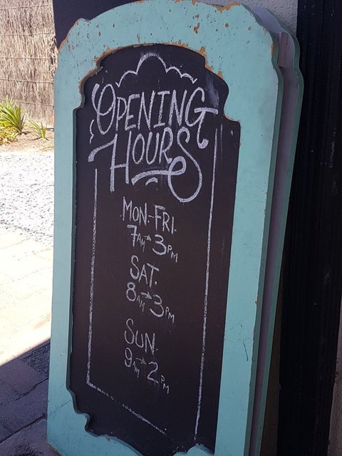 Dear Daisy - Accommodation Resorts 6