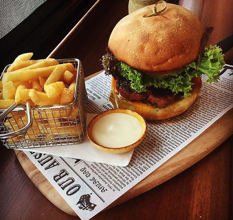 Agatha's Licensed Cafe - Accommodation Resorts 5