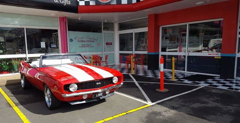 RJ's Rock N Roll Diner - Accommodation Resorts 9