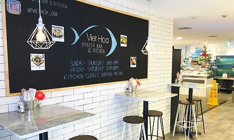 Viet Hoa Oyster Bar & Kitchen - Accommodation Resorts 1