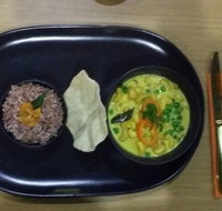 Ceylon Dine in Style
