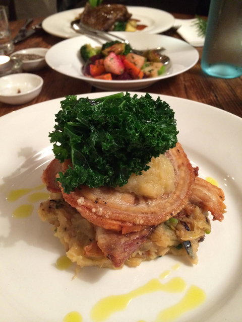 Red Feather Inn - Accommodation Resorts 9