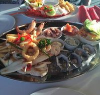 Julie  Patrick's Cafe - Accommodation Resorts