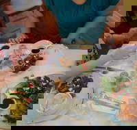 The Speckled Hen Cafe - Accommodation Resorts