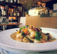 Mojo's - Accommodation Resorts