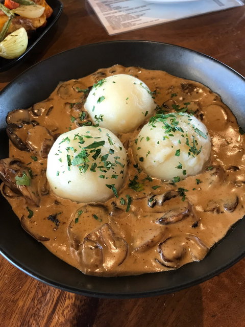 Brotzeit German Bier Bar & Restaurant - Accommodation Resorts 1