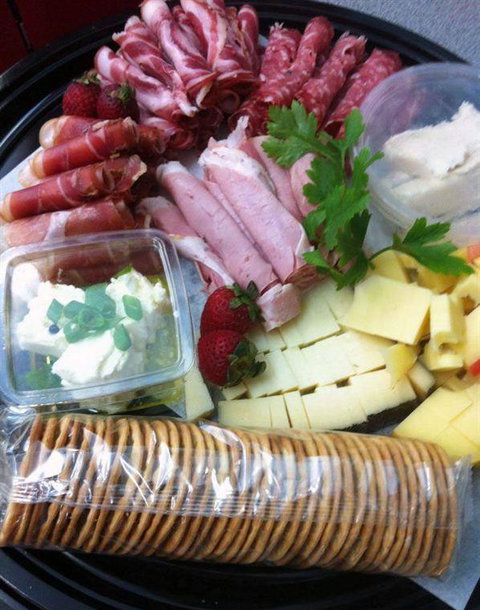 Brinx Deli - Accommodation Resorts 2