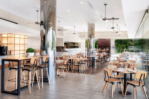 The Grill Pelican Waters - Accommodation Resorts 0