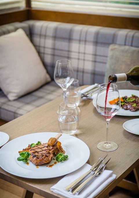 Jade Dumpling Noodle House - Accommodation Resorts 5