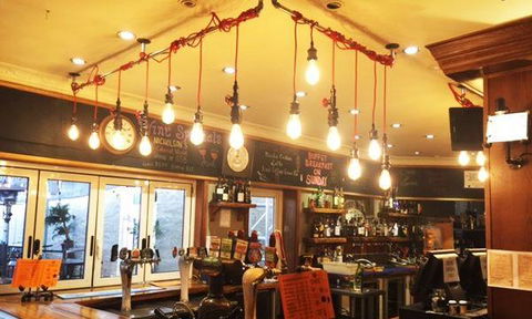 Nicholsons Bar And Grill - Accommodation Resorts 7
