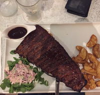 Trinity Beach Tavern - Accommodation Resorts