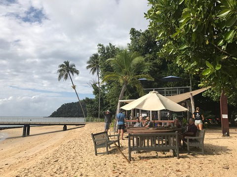 Sunset Bar Dunk Island - Accommodation Resorts 0
