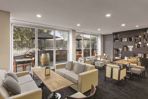 Rendezvous Hotel Perth Central - Accommodation Resorts 11