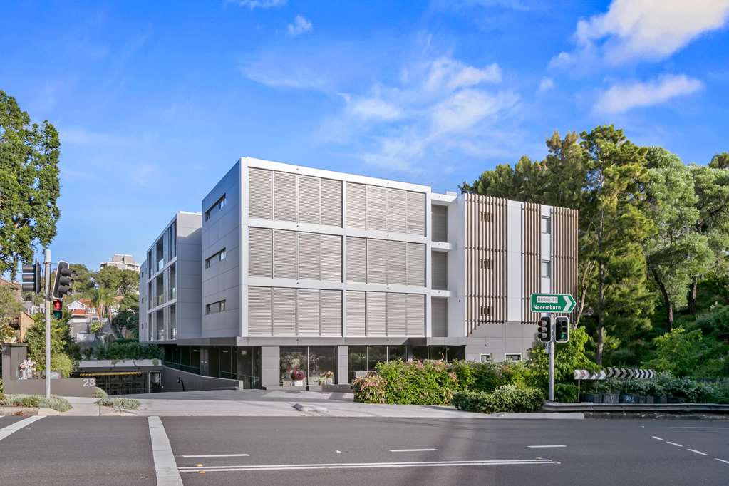 Glenhaven NSW Accommodation Resorts