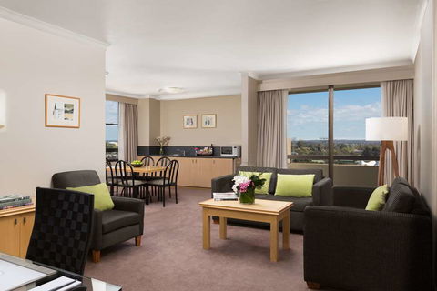 The Miller Hotel - Accommodation Resorts 11