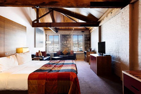 The Henry Jones Art Hotel - Accommodation Resorts 14