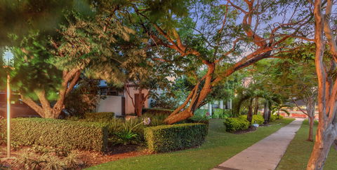 The Airport International Motel - Accommodation Resorts 1