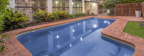 The Airport International Motel - Accommodation Resorts 12