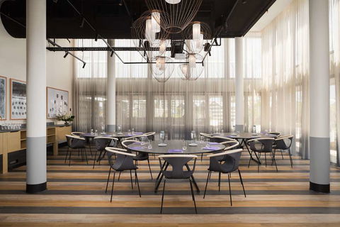 QT Gold Coast - Accommodation Resorts 9