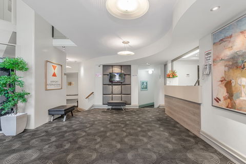 The Airport International Motel - Accommodation Resorts 3