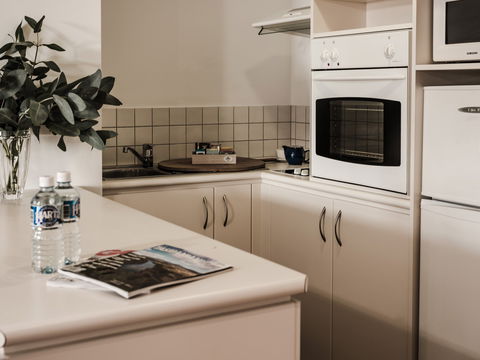 Salamanca Suites - Accommodation Resorts 3