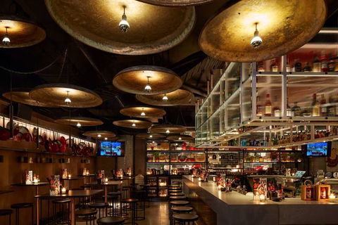 QT Melbourne - Accommodation Resorts 11