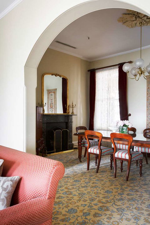 The Hotel Windsor - Accommodation Resorts 11