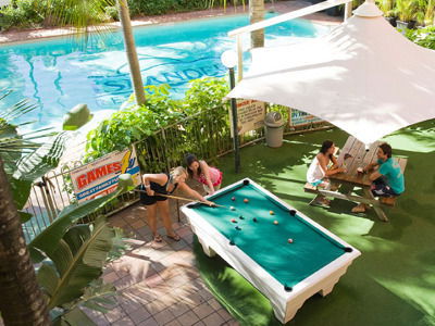 Islander Resort Hotel - Accommodation Resorts 3