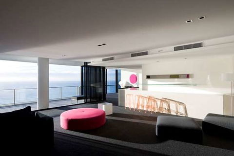 Mantra Circle on Cavill - Accommodation Resorts 9